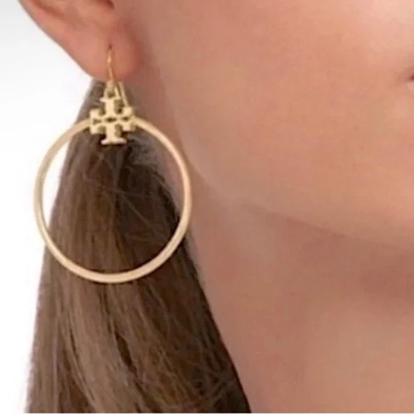 Tory Burch Gold Kira Hoops NEW $119 - Picture 4 of 4